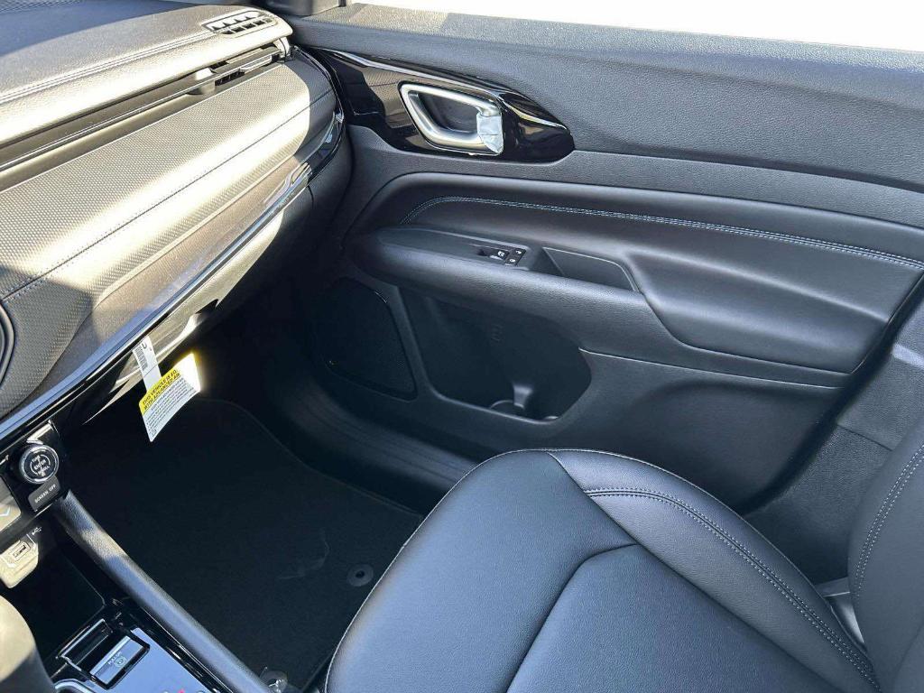 new 2026 Jeep Compass car, priced at $36,965