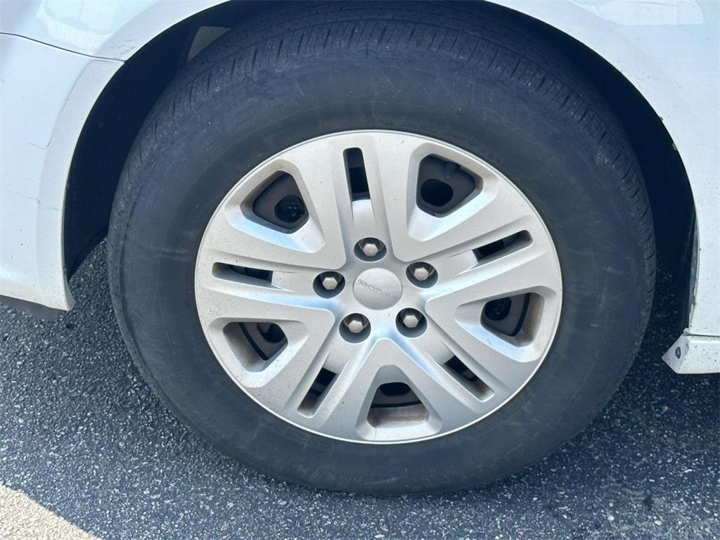 used 2014 Dodge Grand Caravan car, priced at $4,995