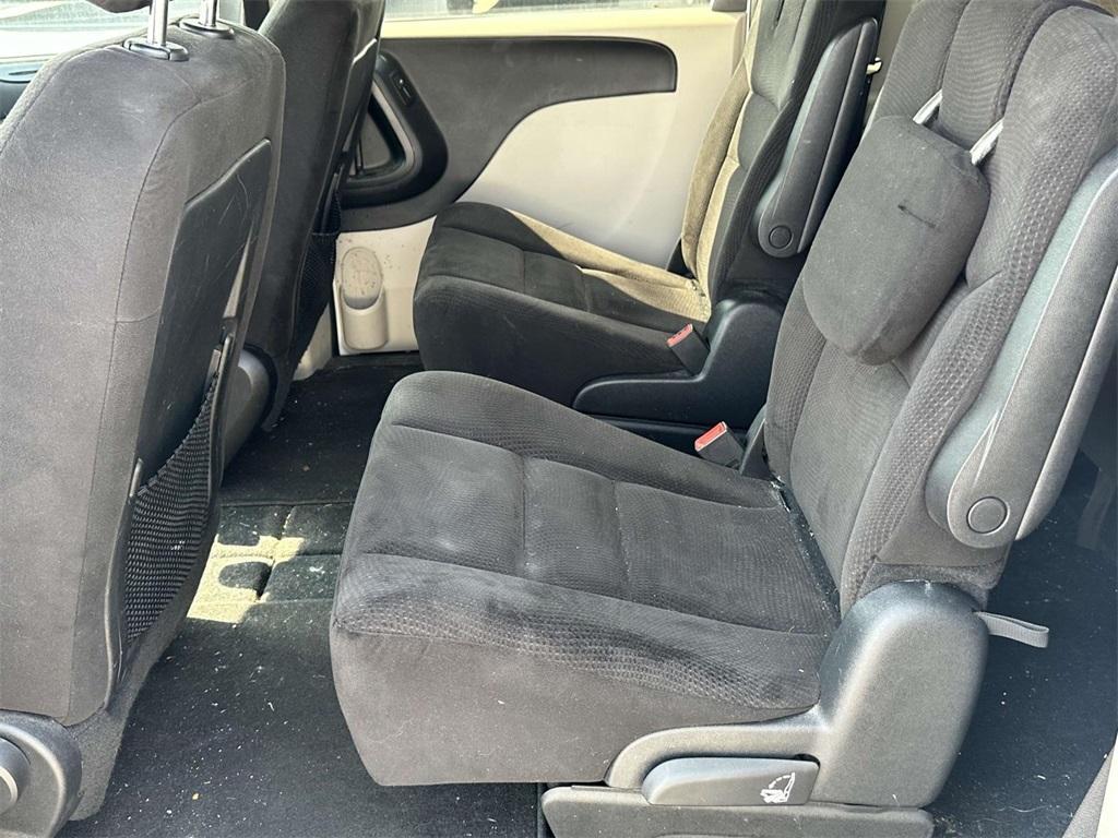 used 2014 Dodge Grand Caravan car, priced at $4,995