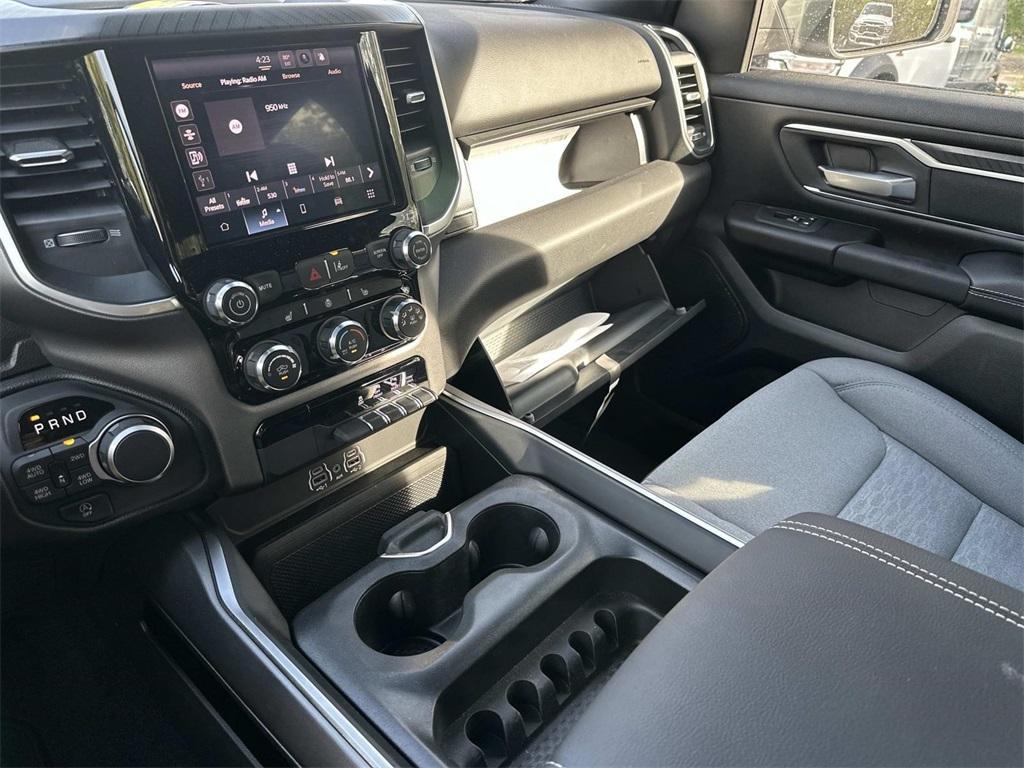 new 2025 Ram 1500 car, priced at $53,473