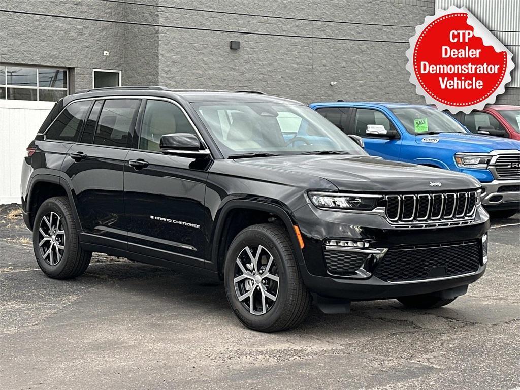 new 2025 Jeep Grand Cherokee car, priced at $46,867