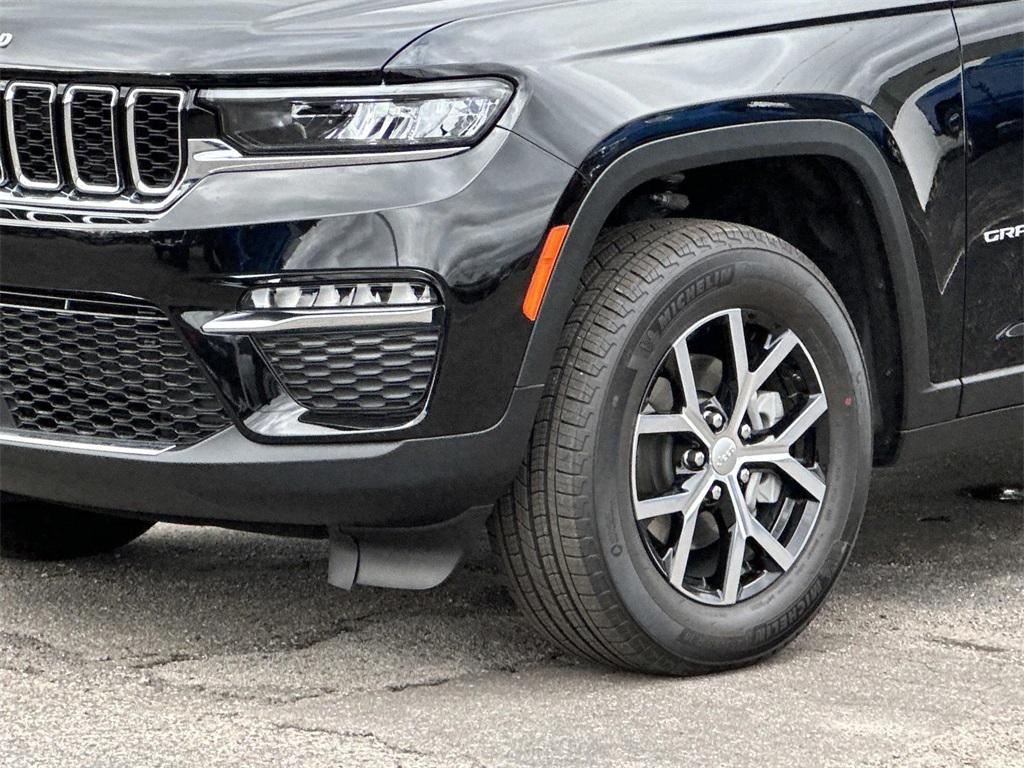 new 2025 Jeep Grand Cherokee car, priced at $46,867