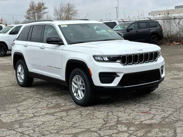 new 2025 Jeep Grand Cherokee car, priced at $42,546