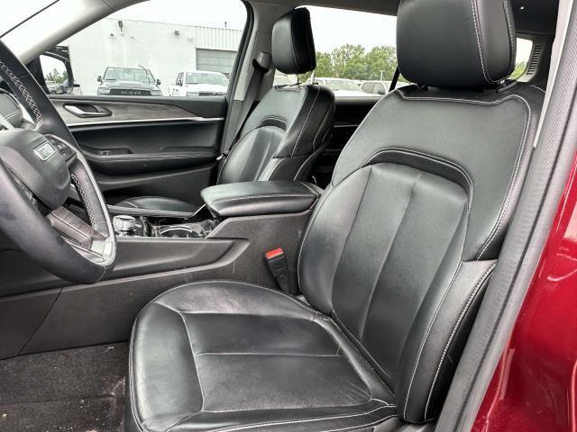 used 2021 Jeep Grand Cherokee L car