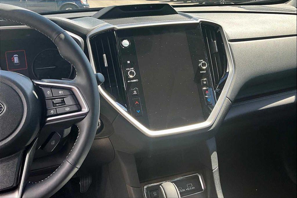new 2025 Subaru Ascent car, priced at $47,803