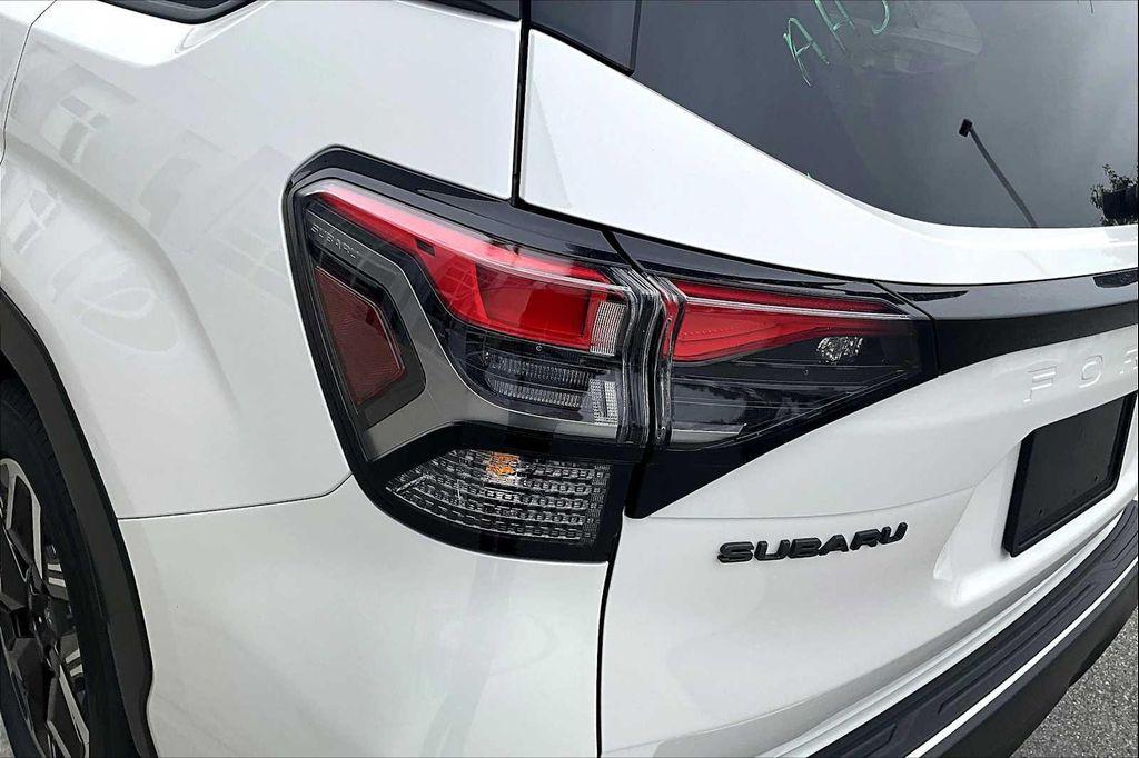 new 2025 Subaru Forester car, priced at $32,257