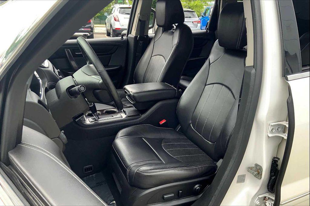 used 2017 Chevrolet Traverse car, priced at $12,973