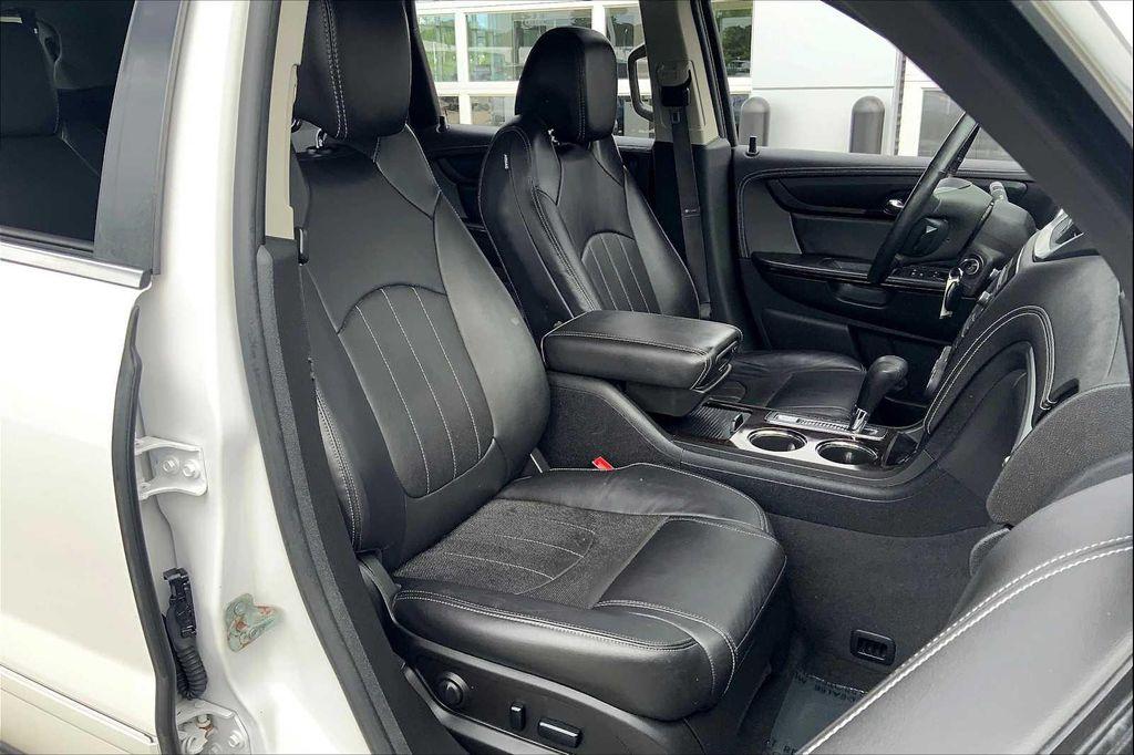 used 2017 Chevrolet Traverse car, priced at $12,973