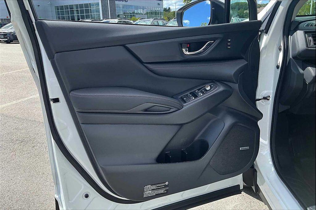 new 2025 Subaru Ascent car, priced at $50,262