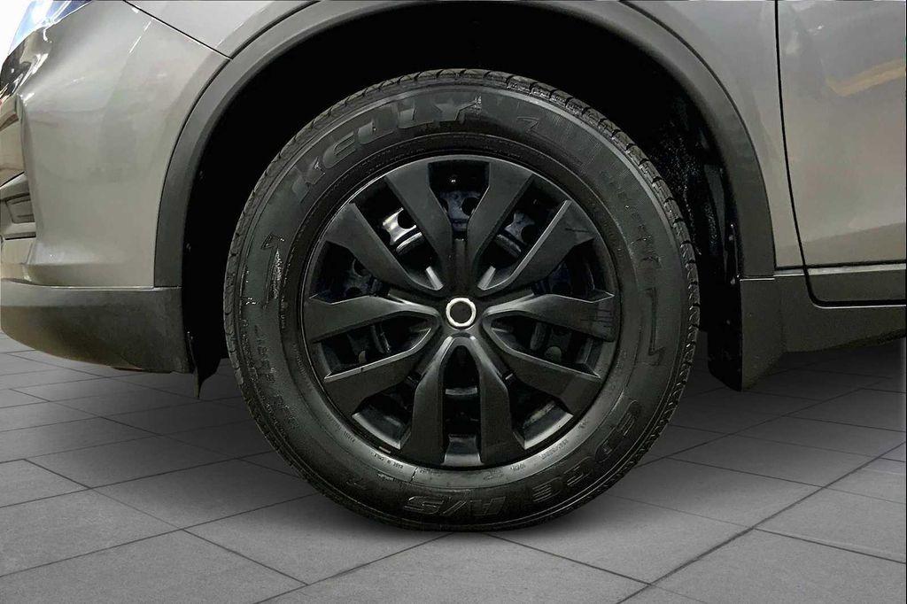 used 2018 Nissan Rogue car, priced at $14,487
