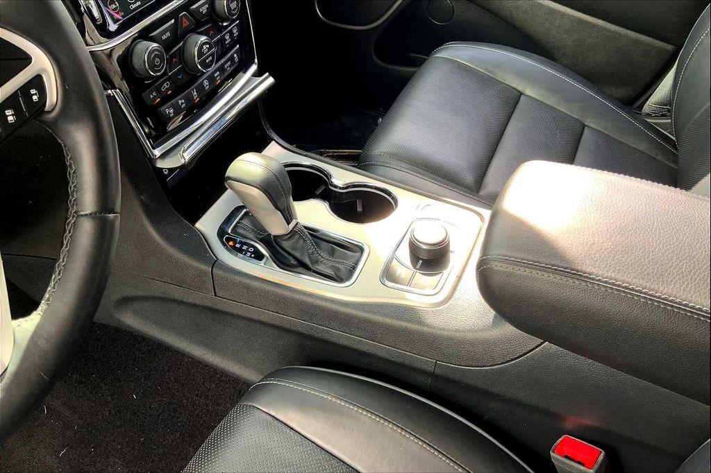 used 2019 Jeep Grand Cherokee car, priced at $27,987