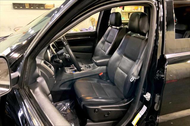 used 2017 Jeep Grand Cherokee car, priced at $19,887