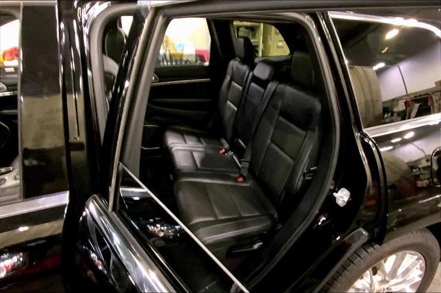 used 2017 Jeep Grand Cherokee car, priced at $19,887