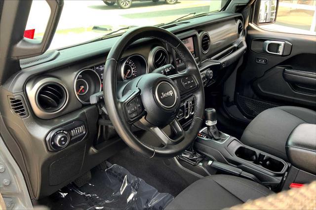 used 2022 Jeep Gladiator car, priced at $31,587