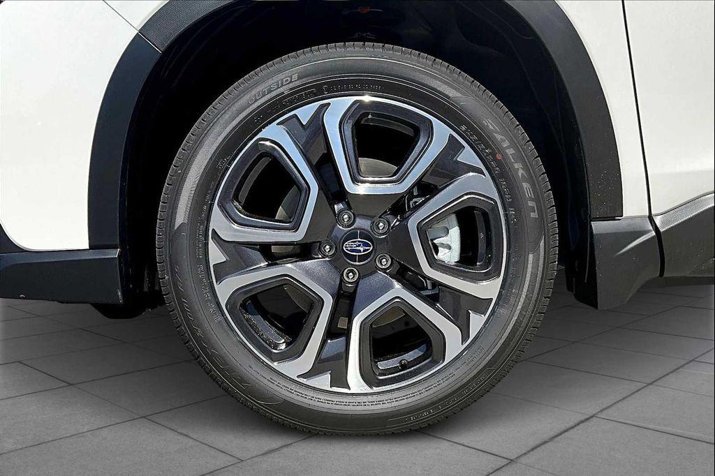 new 2025 Subaru Ascent car, priced at $45,564