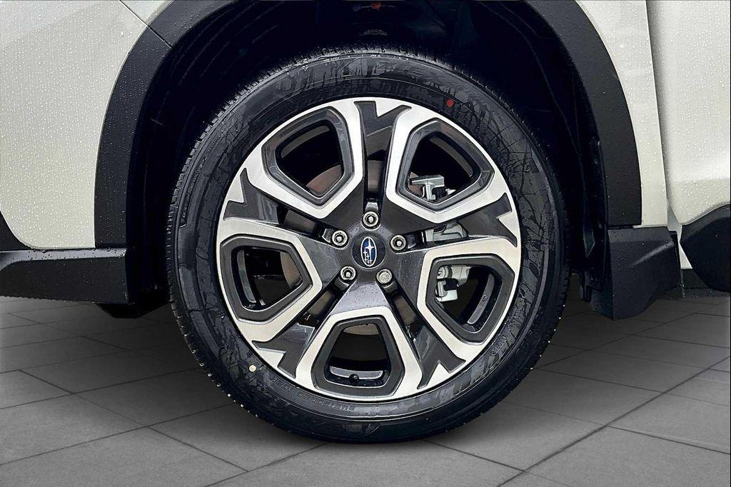 new 2025 Subaru Ascent car, priced at $48,764
