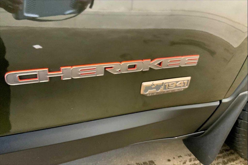 used 2017 Jeep Cherokee car, priced at $12,487