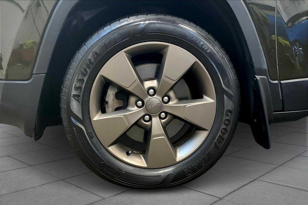 used 2017 Jeep Cherokee car, priced at $12,487