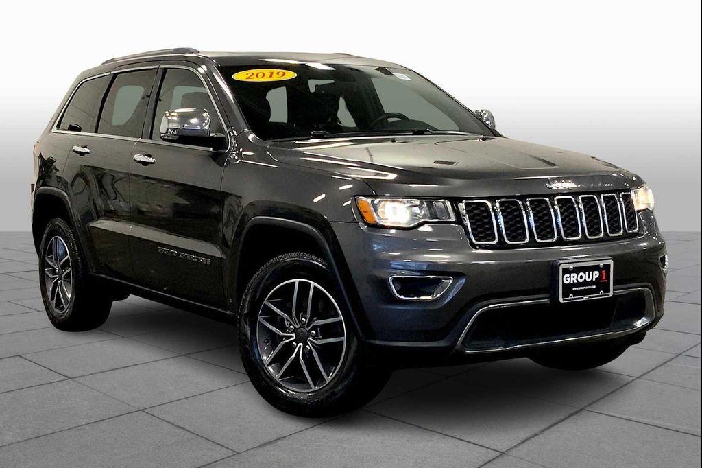 used 2019 Jeep Grand Cherokee car, priced at $17,435