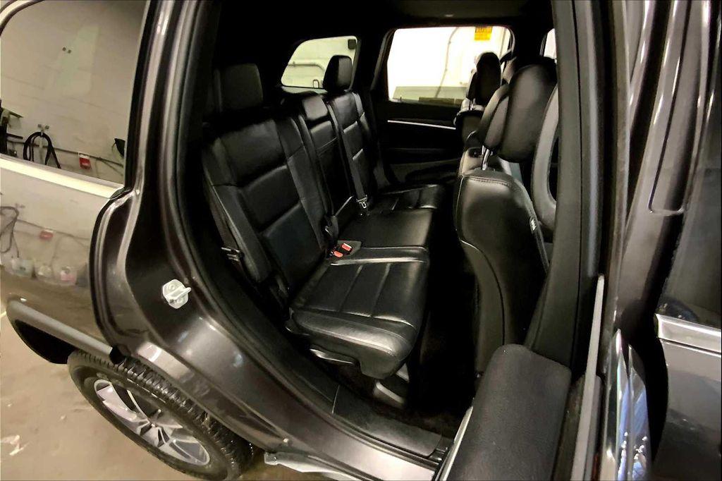 used 2019 Jeep Grand Cherokee car, priced at $17,435