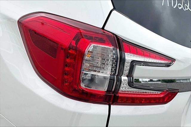 new 2025 Subaru Ascent car, priced at $50,031