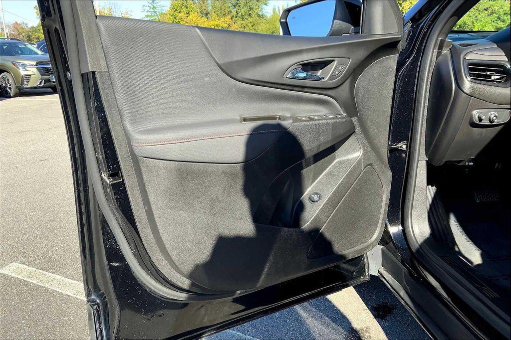 used 2023 Chevrolet Equinox car, priced at $22,873