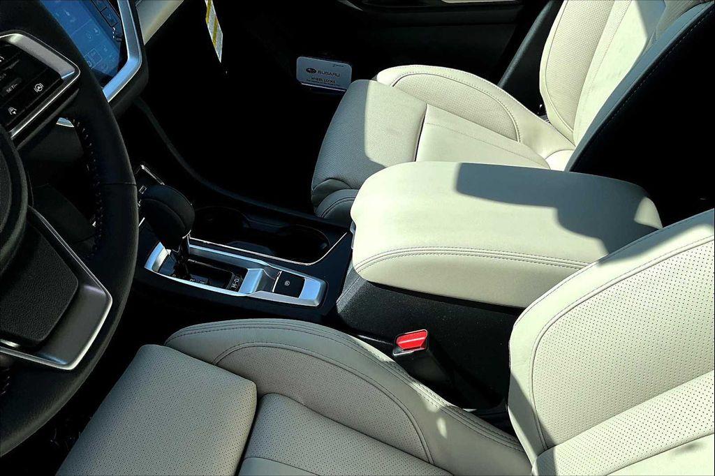 new 2025 Subaru Ascent car, priced at $45,342