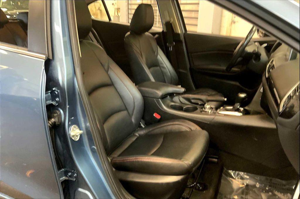used 2014 Mazda Mazda3 car, priced at $10,535