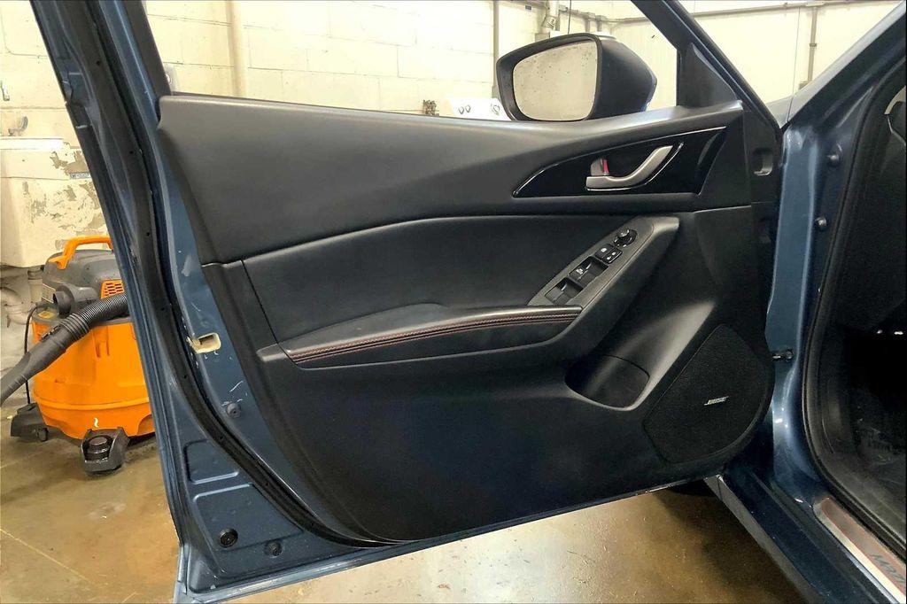 used 2014 Mazda Mazda3 car, priced at $10,535