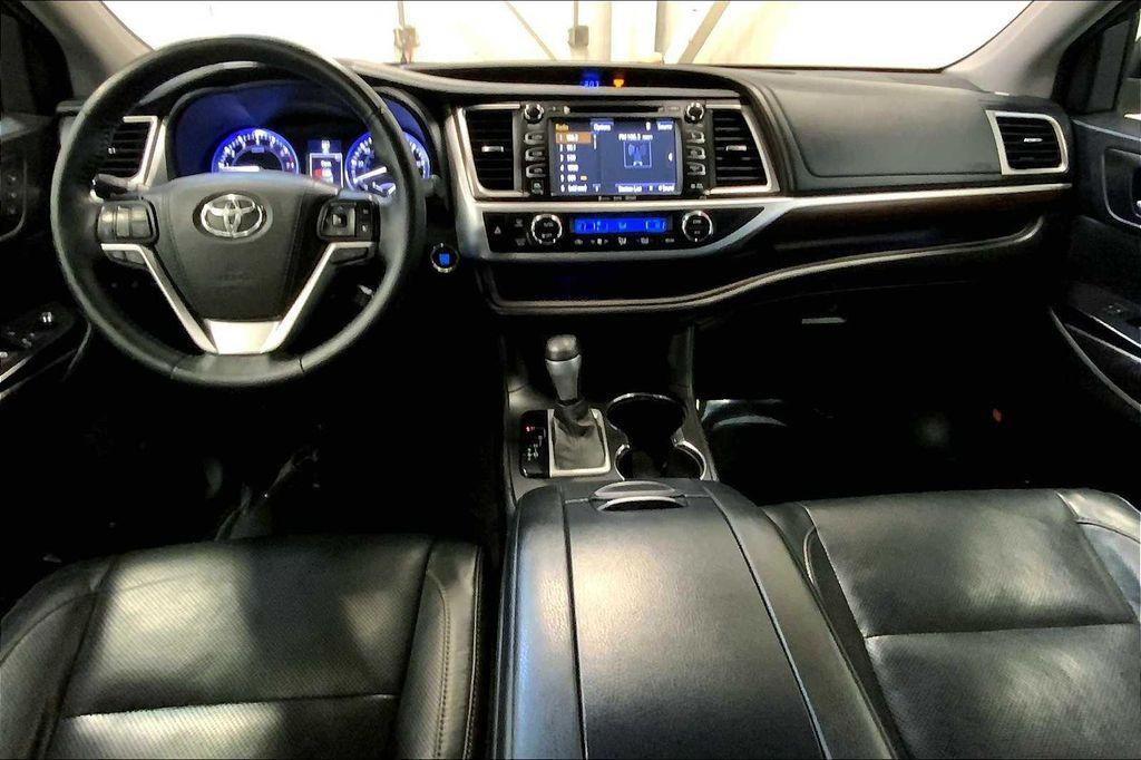 used 2016 Toyota Highlander car, priced at $19,487