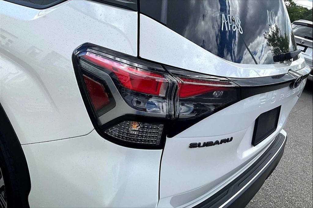 new 2025 Subaru Forester car, priced at $33,477