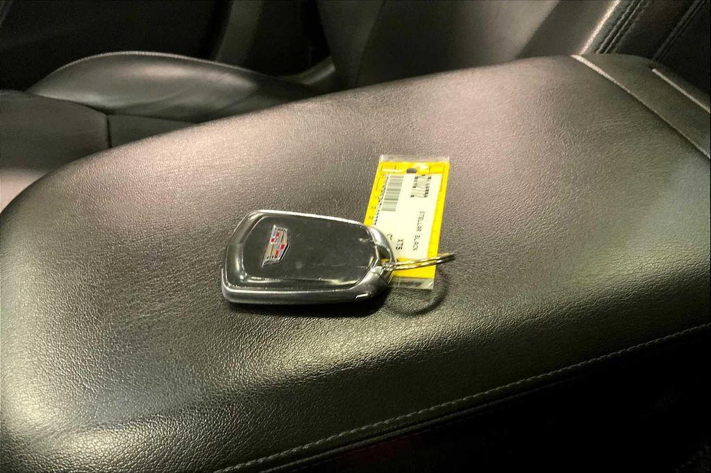 used 2017 Cadillac XT5 car, priced at $13,735