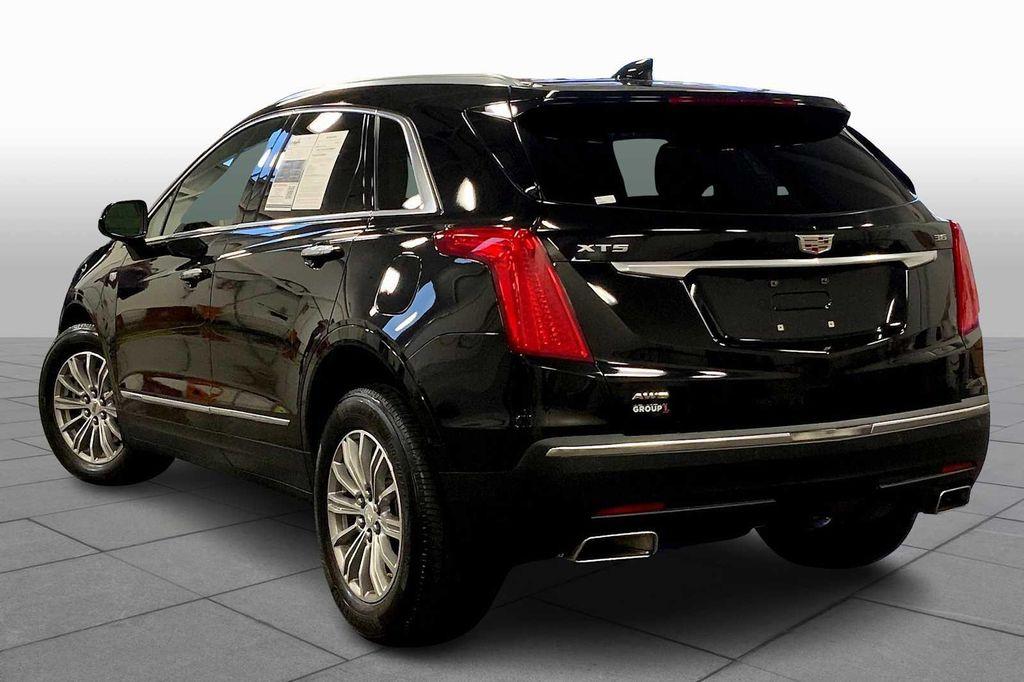 used 2017 Cadillac XT5 car, priced at $13,735