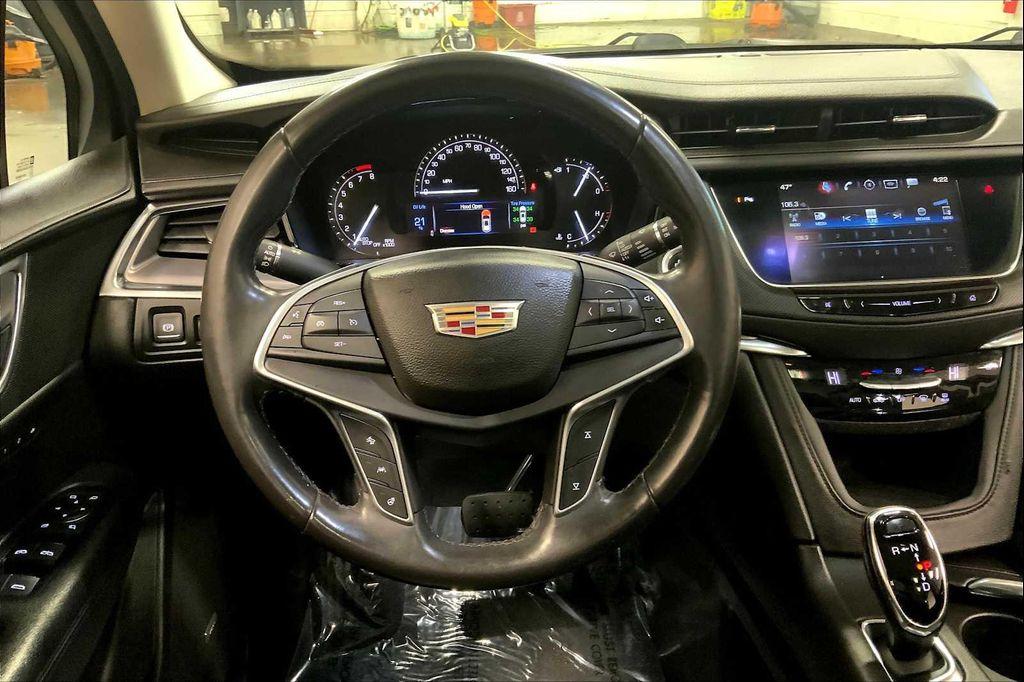 used 2017 Cadillac XT5 car, priced at $13,735