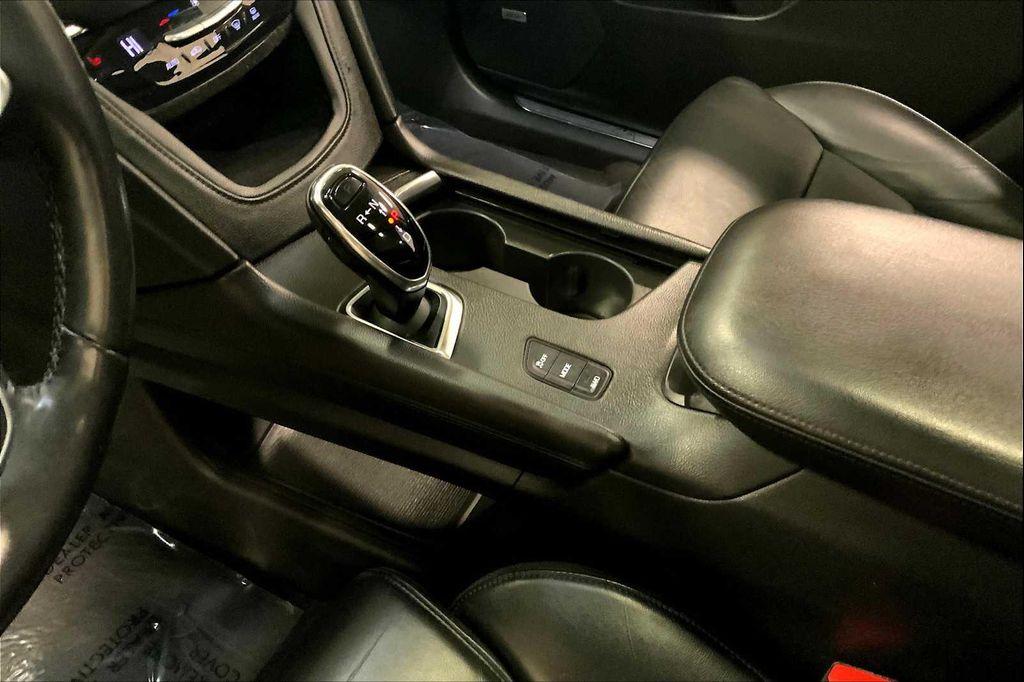 used 2017 Cadillac XT5 car, priced at $13,735