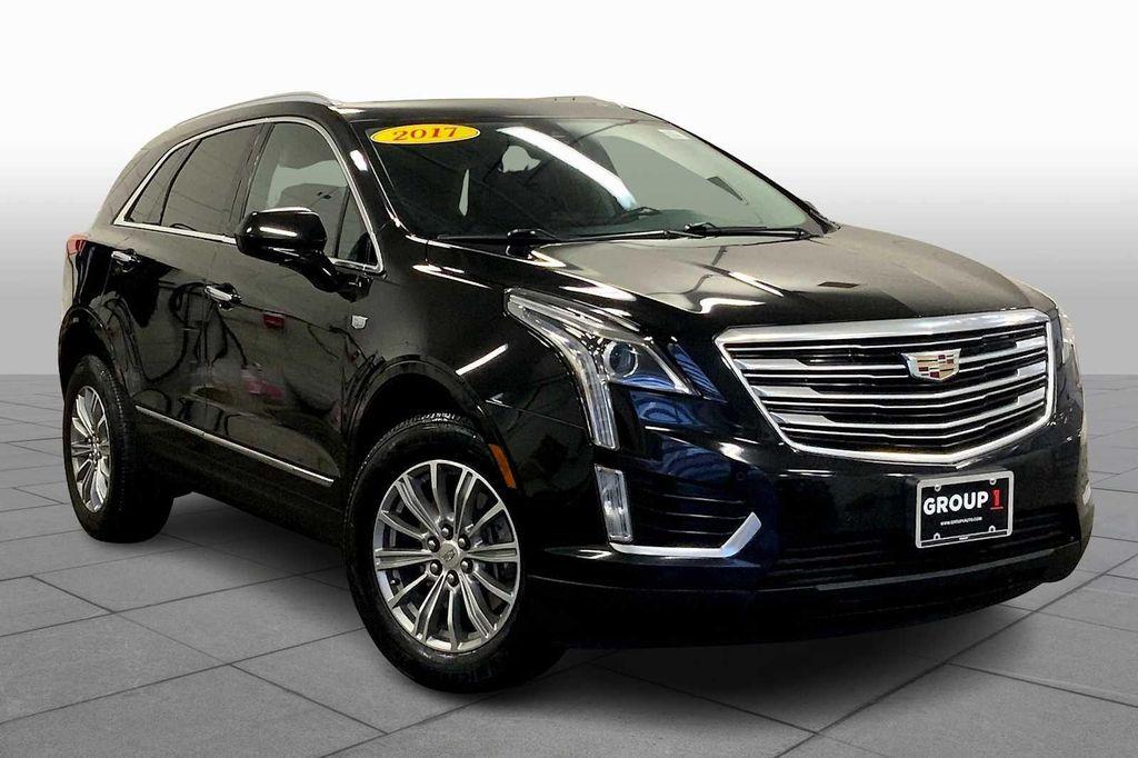 used 2017 Cadillac XT5 car, priced at $13,735