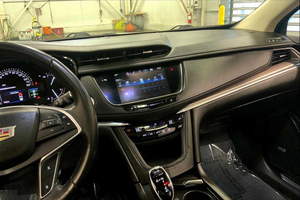 used 2017 Cadillac XT5 car, priced at $13,735