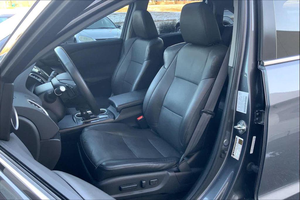 used 2017 Acura RDX car, priced at $15,787