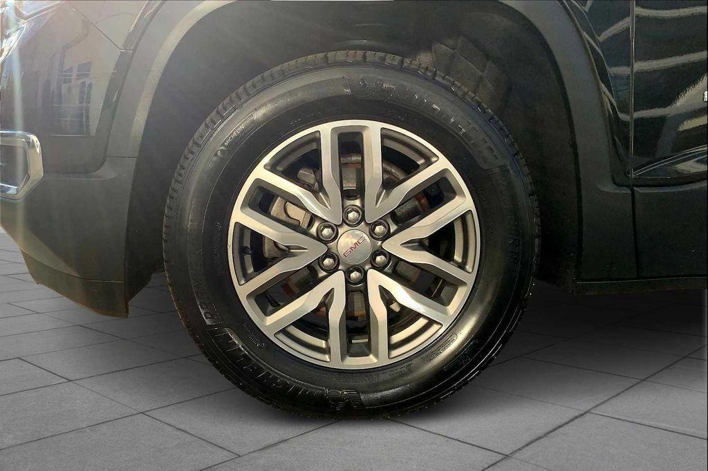 used 2018 GMC Acadia car, priced at $19,387