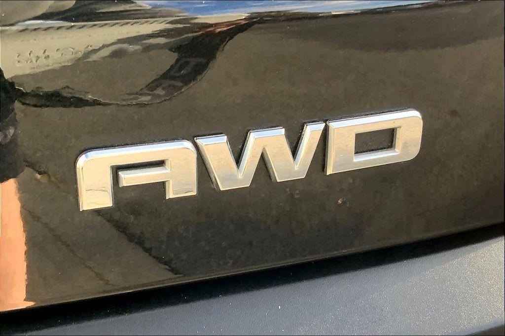 used 2018 GMC Acadia car, priced at $19,387