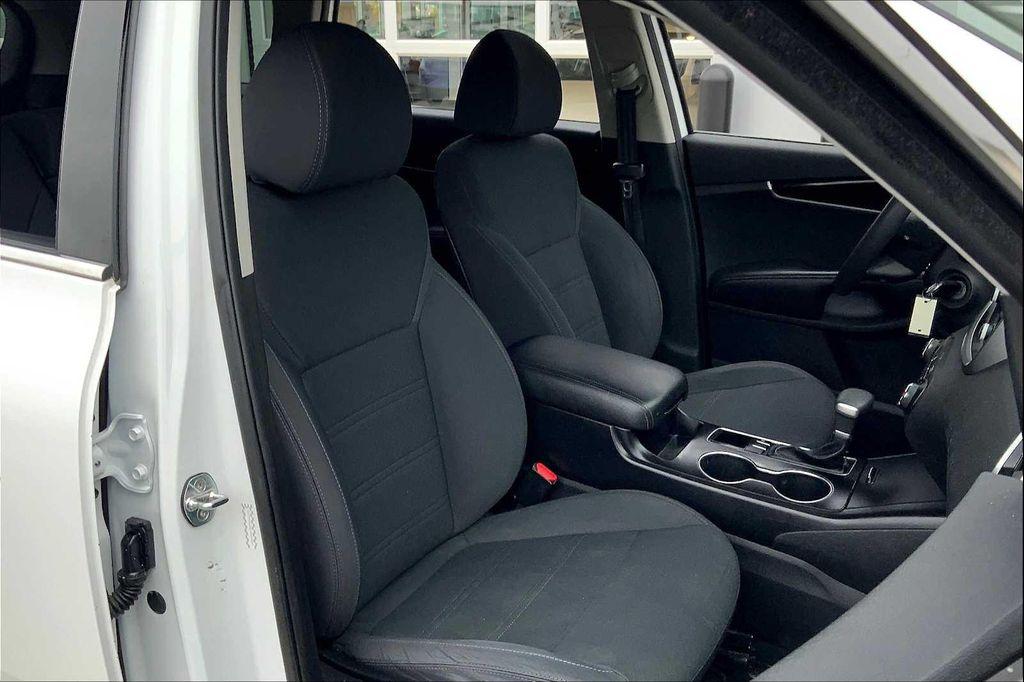 used 2020 Kia Sorento car, priced at $14,987
