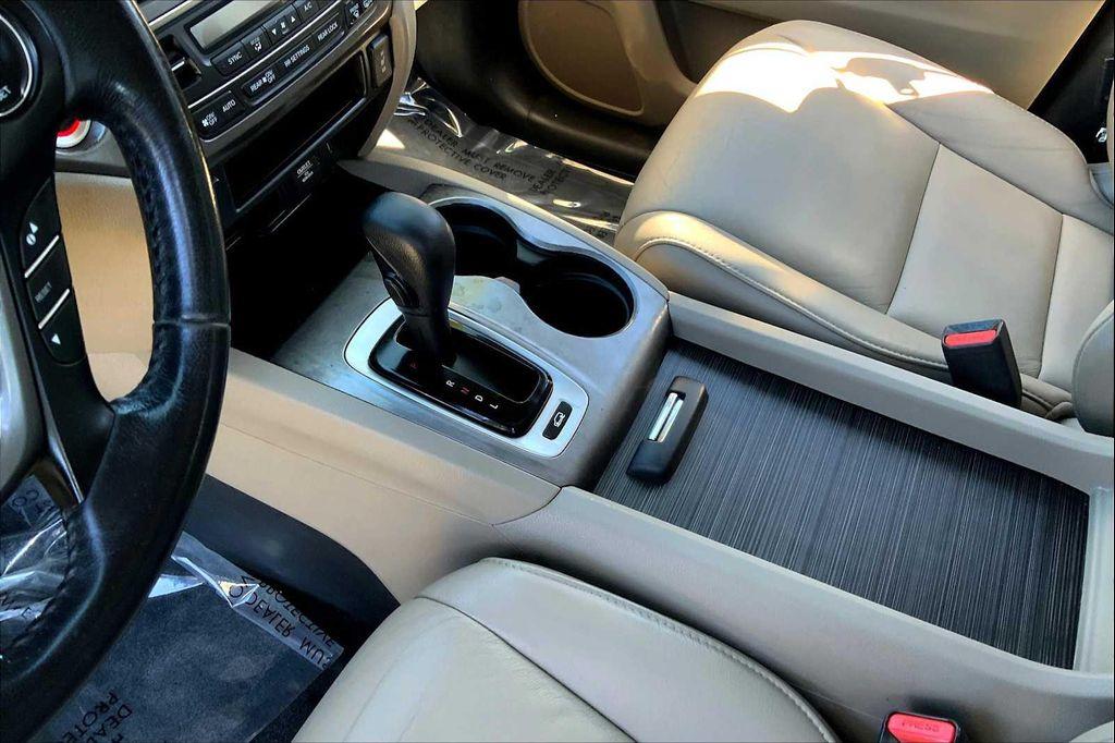 used 2017 Honda Pilot car, priced at $15,535