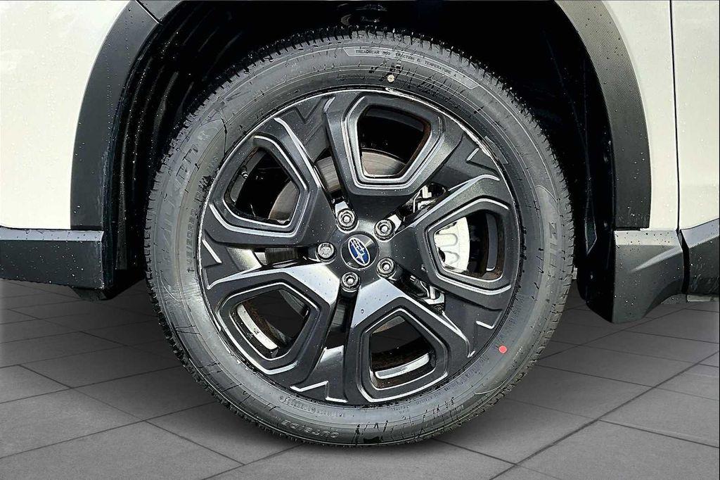 new 2025 Subaru Ascent car, priced at $50,719