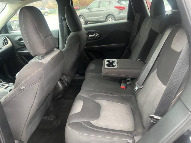 used 2014 Jeep Cherokee car, priced at $9,995