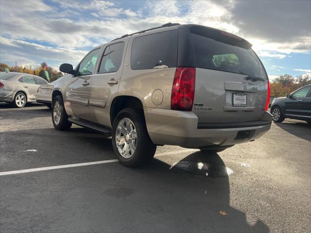 used 2009 GMC Yukon car, priced at $10,995