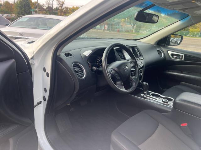 used 2018 Nissan Pathfinder car, priced at $12,495