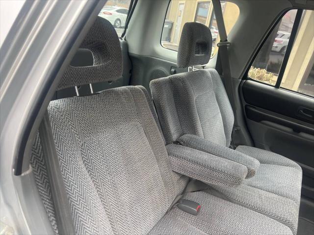 used 1998 Honda CR-V car, priced at $5,995