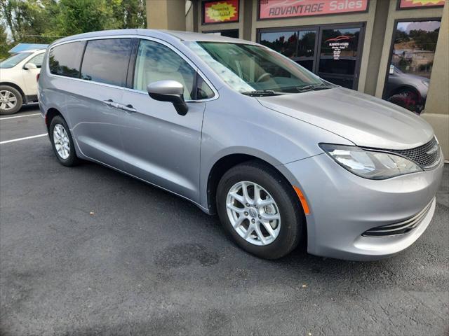 used 2017 Chrysler Pacifica car, priced at $16,495