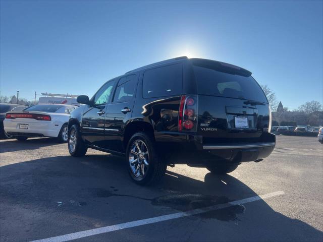 used 2009 GMC Yukon car, priced at $12,995