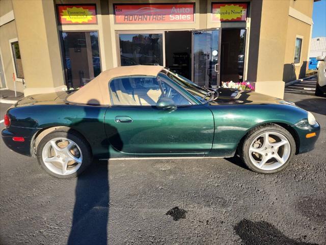 used 2002 Mazda MX-5 Miata car, priced at $6,495